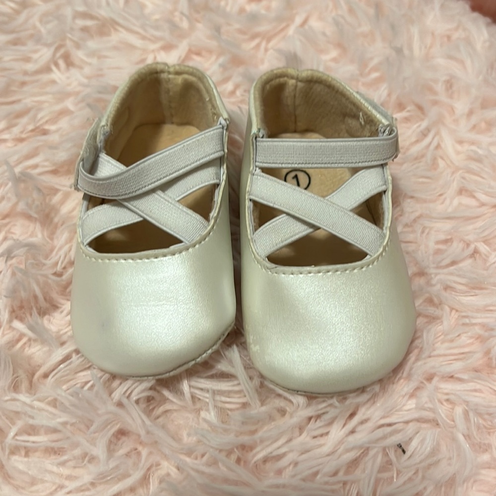 Baby flats